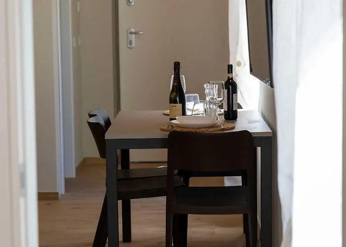 Centro Storico - Alfieri Luxury 아파트 *